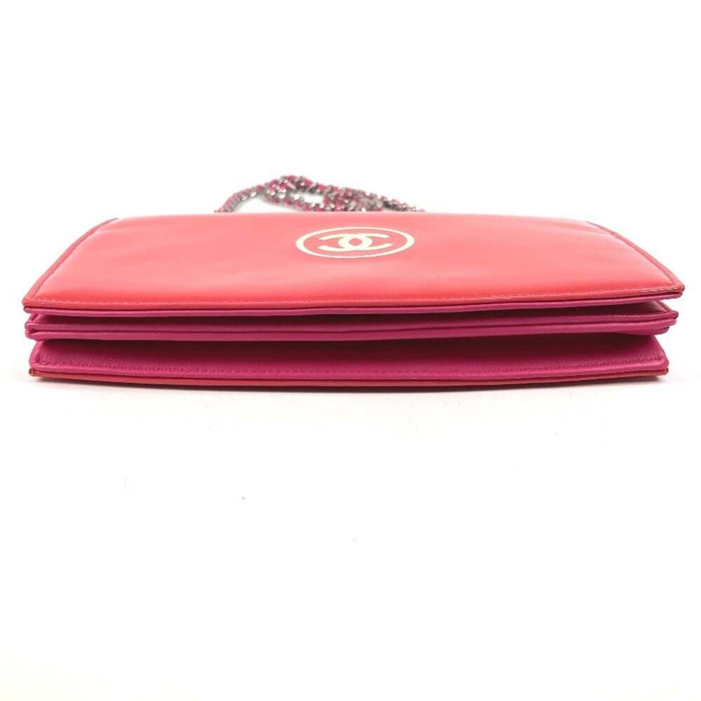 CHANEL Pink Leather Wallet - Picture 5 of 16
